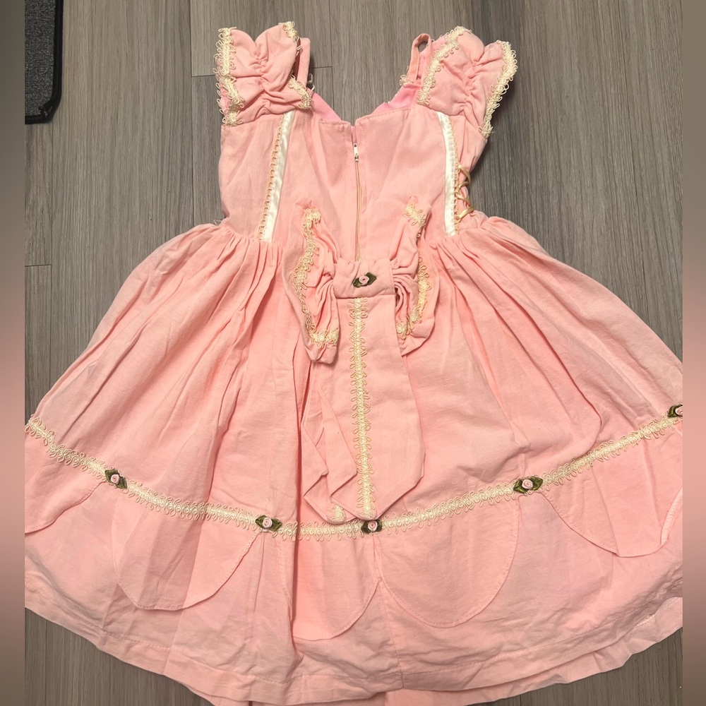 Beautiful vintage toddler dress ✨